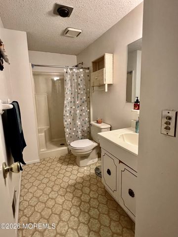 1901 Teakwood Road, Toms River, NJ 08753