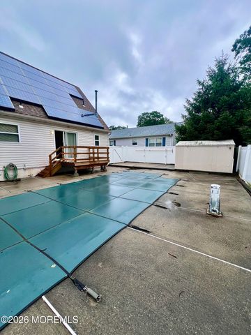 1901 Teakwood Road, Toms River, NJ 08753