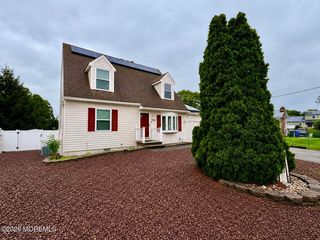 1901 Teakwood Road, Toms River, NJ 08753