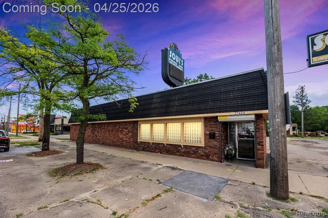 17420 E Warren, Detroit, MI 48224
