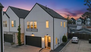 825 Martin Street, Houston, TX 77018