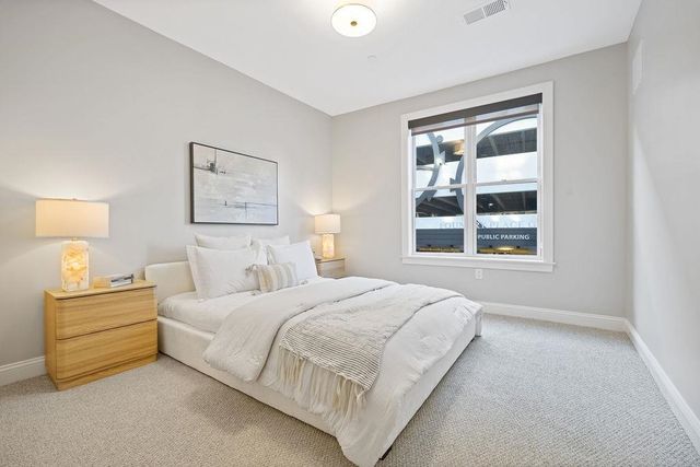 99 Foundry Place 108, Portsmouth, NH 03801