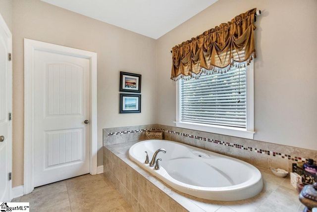 114 Clearview Drive, Abbeville, SC 29620