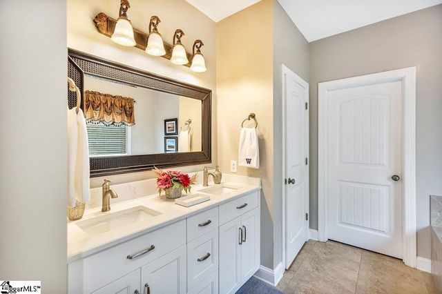 114 Clearview Drive, Abbeville, SC 29620