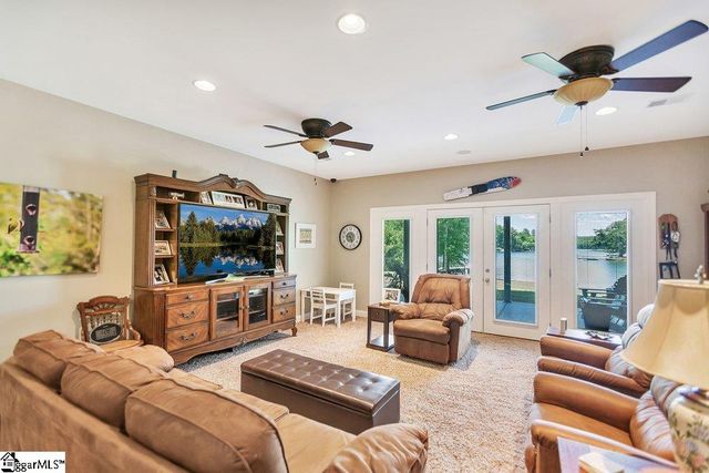 114 Clearview Drive, Abbeville, SC 29620