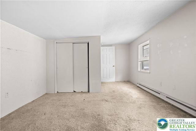 229 Main Street, Freemansburg Boro, PA 18017