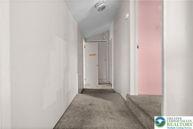 229 Main Street, Freemansburg Boro, PA 18017