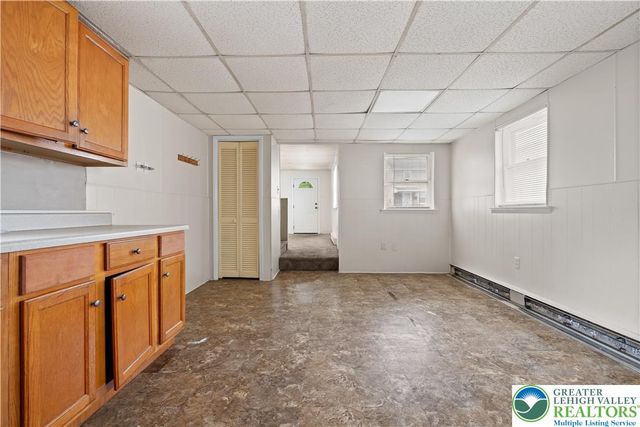 229 Main Street, Freemansburg Boro, PA 18017