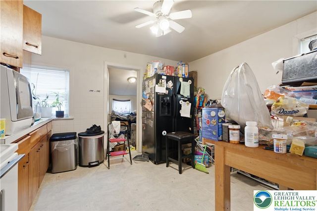 229 Main Street, Freemansburg Boro, PA 18017