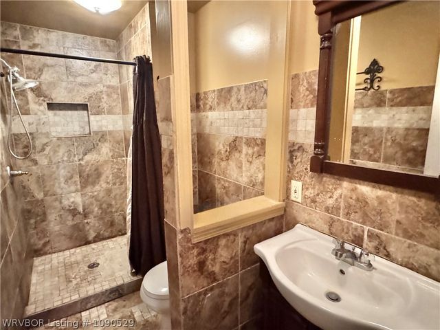 3020 Whittingslow Road, Greenwood, AR 72936