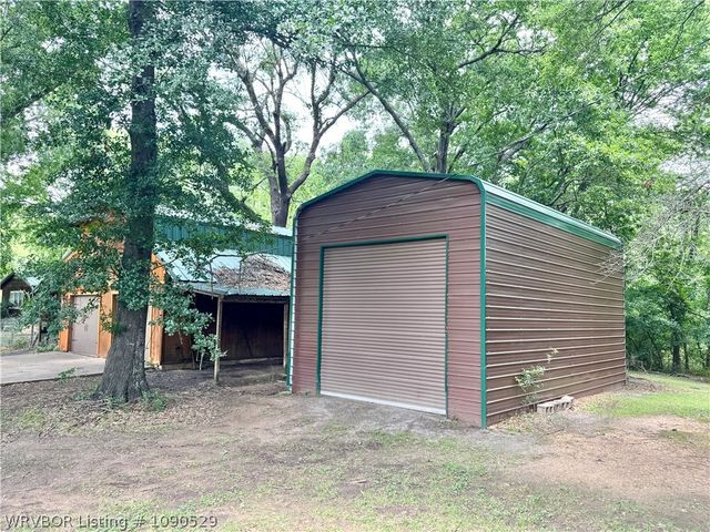 3020 Whittingslow Road, Greenwood, AR 72936