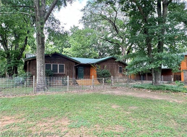 3020 Whittingslow Road, Greenwood, AR 72936