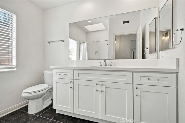 10002 Unit C Reseda Boulevard, Northridge, CA 91324
