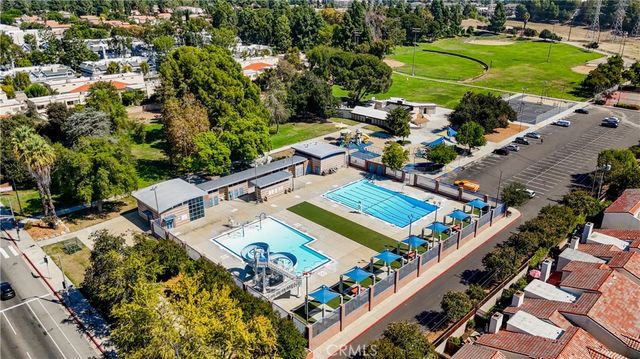 10002 Unit C Reseda Boulevard, Northridge, CA 91324