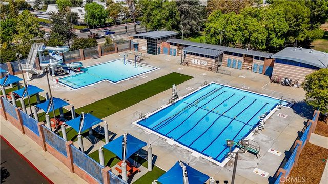 10002 Unit C Reseda Boulevard, Northridge, CA 91324