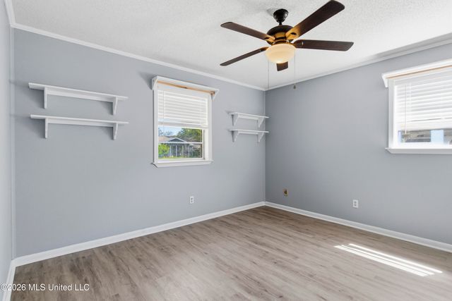 6688 Balboa Circle, Ocean Springs, MS 39564