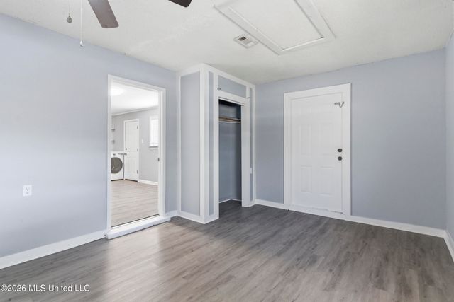 6688 Balboa Circle, Ocean Springs, MS 39564