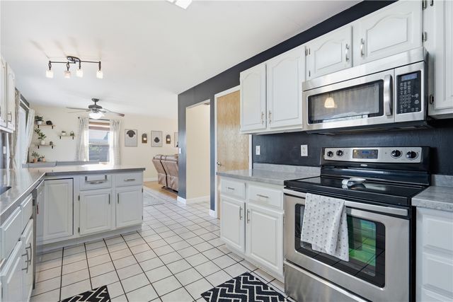 3300 McGowan Boulevard, Marion, IA 52302