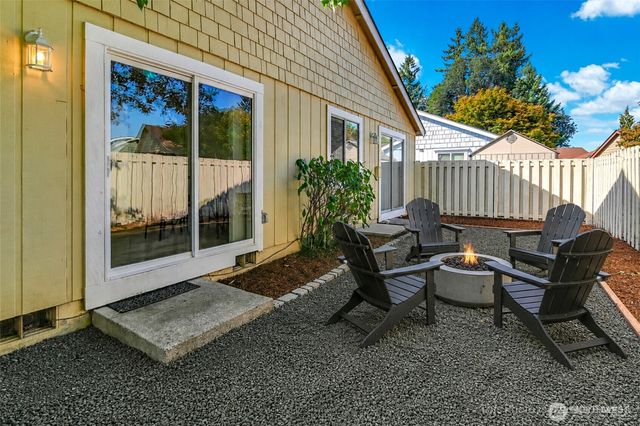 4936 Cottage Lane SE, Lacey, WA 98503