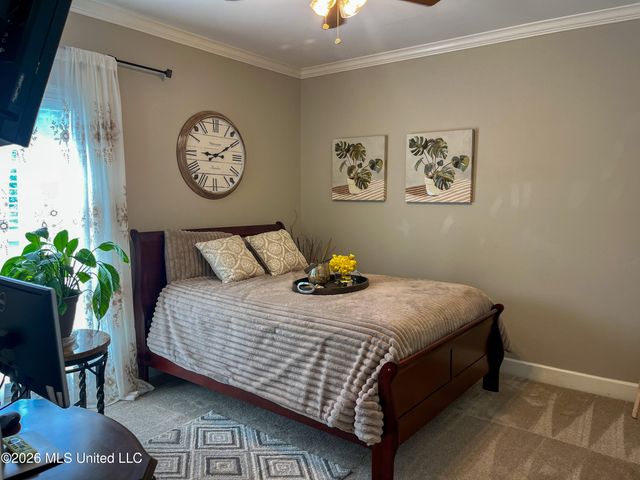 1930 Suzanna Drive, Raymond, MS 39154