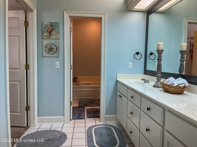1930 Suzanna Drive, Raymond, MS 39154