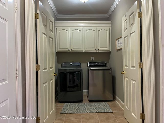 1930 Suzanna Drive, Raymond, MS 39154