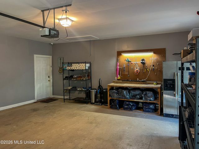1930 Suzanna Drive, Raymond, MS 39154