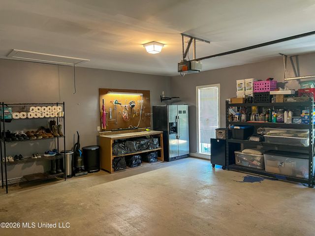 1930 Suzanna Drive, Raymond, MS 39154