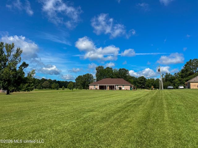 1930 Suzanna Drive, Raymond, MS 39154
