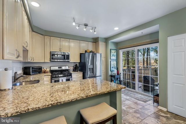 6202 LITTLETHORPE, Alexandria, VA 22315