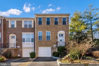 6202 LITTLETHORPE, Alexandria, VA 22315