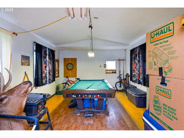 416 GLEN Ave, Sutherlin, OR 97479