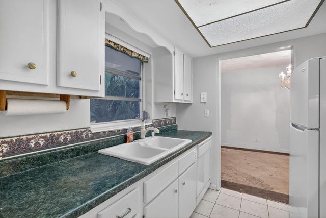 2755 NE 28th Avenue E2, Lighthouse Point, FL 33064