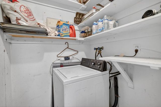 2755 NE 28th Avenue E2, Lighthouse Point, FL 33064