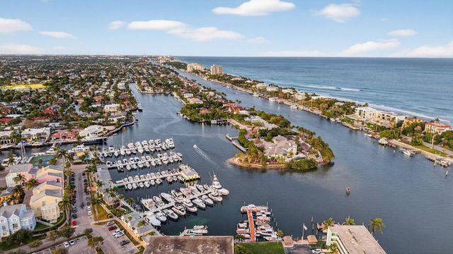 2755 NE 28th Avenue E2, Lighthouse Point, FL 33064