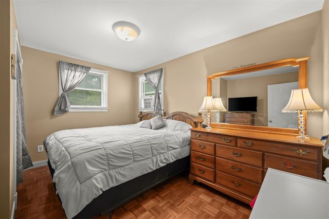 52653 Lakeview Drive, Dowagiac, MI 49047