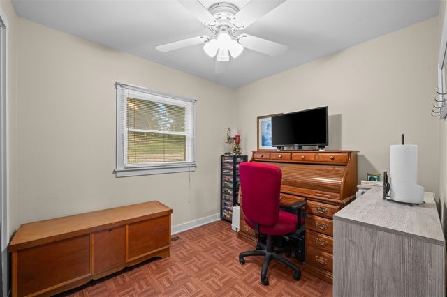52653 Lakeview Drive, Dowagiac, MI 49047