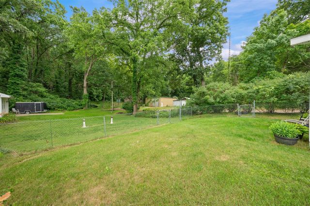 52653 Lakeview Drive, Dowagiac, MI 49047