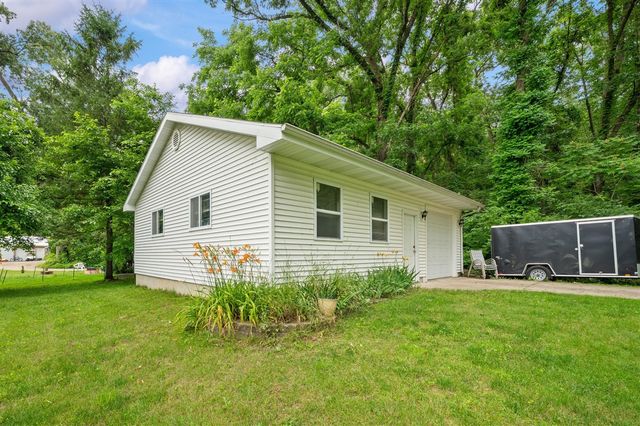 52653 Lakeview Drive, Dowagiac, MI 49047