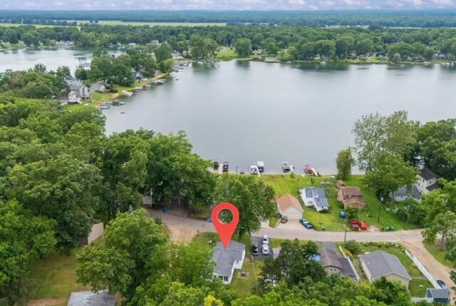 52653 Lakeview Drive, Dowagiac, MI 49047