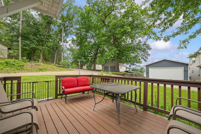 52653 Lakeview Drive, Dowagiac, MI 49047