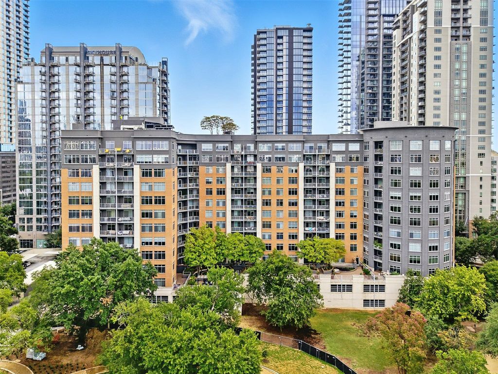 54 Rainey ST 1211, Austin, TX 78701