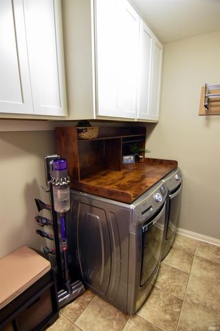 2730 Aruba Court, Evansville, IN 47725