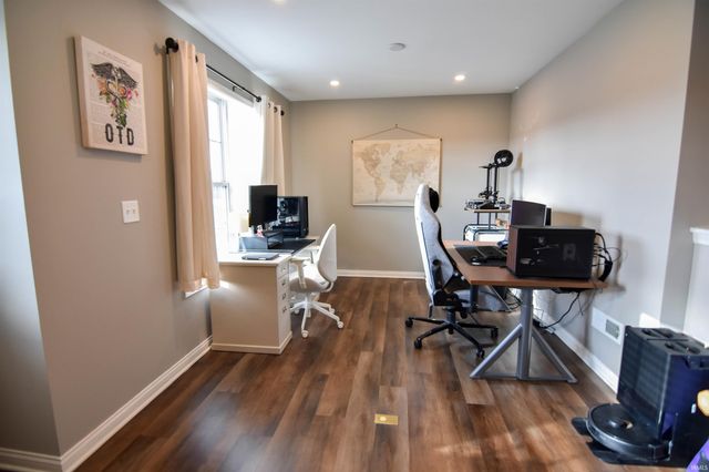 2730 Aruba Court, Evansville, IN 47725