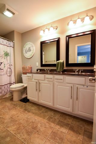 2730 Aruba Court, Evansville, IN 47725