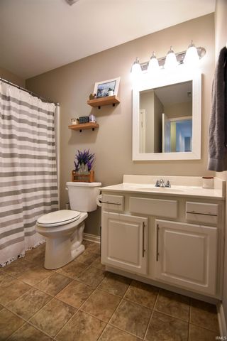 2730 Aruba Court, Evansville, IN 47725