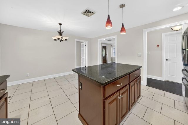 66 BIRCHWOOD KNOLL, Lawrence Township, NJ 08648