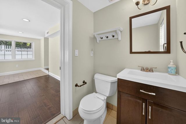 66 BIRCHWOOD KNOLL, Lawrence Township, NJ 08648