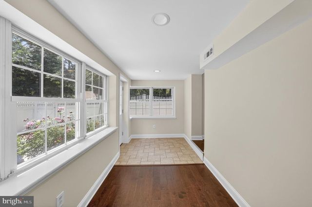 66 BIRCHWOOD KNOLL, Lawrence Township, NJ 08648
