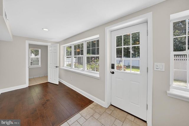 66 BIRCHWOOD KNOLL, Lawrence Township, NJ 08648